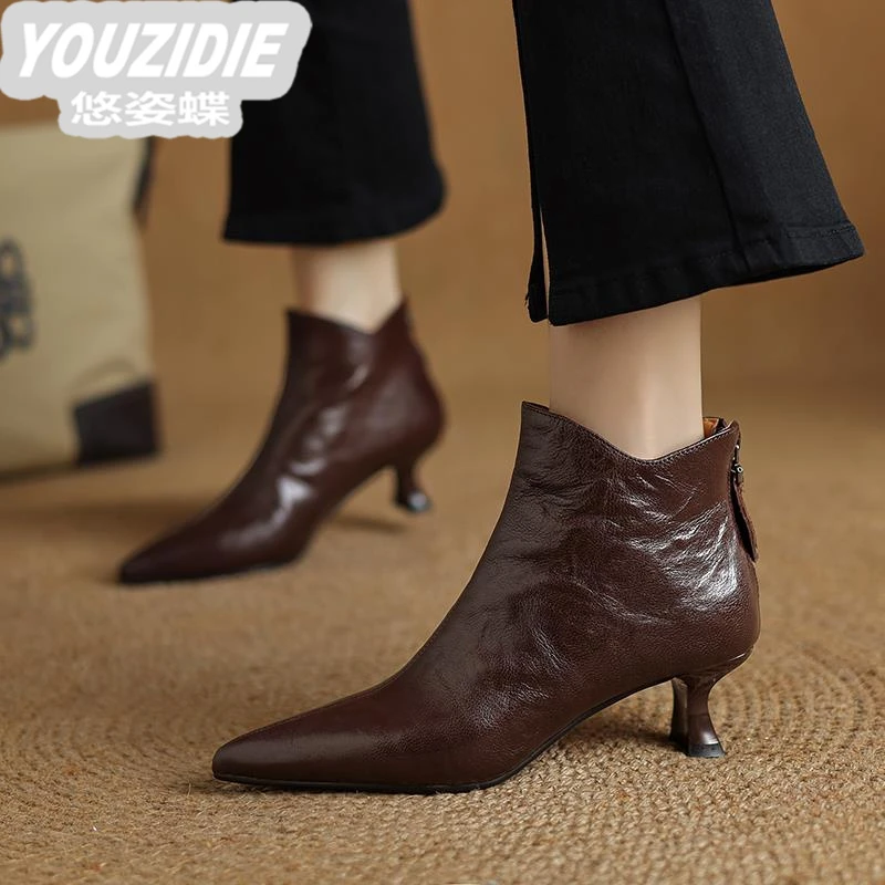YOUZIDIE小羊皮显瘦V口猫跟短靴子女2025秋冬新款尖头裸靴瘦瘦靴