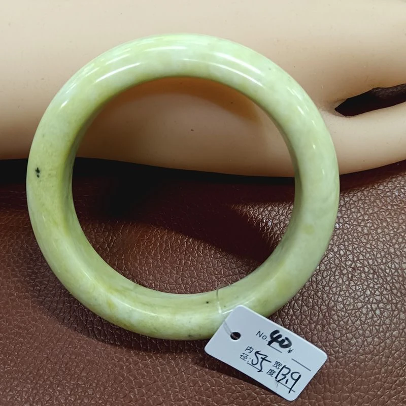 天然岫玉精美手镯辽阳料可盘可养多样性随机发绿色百搭