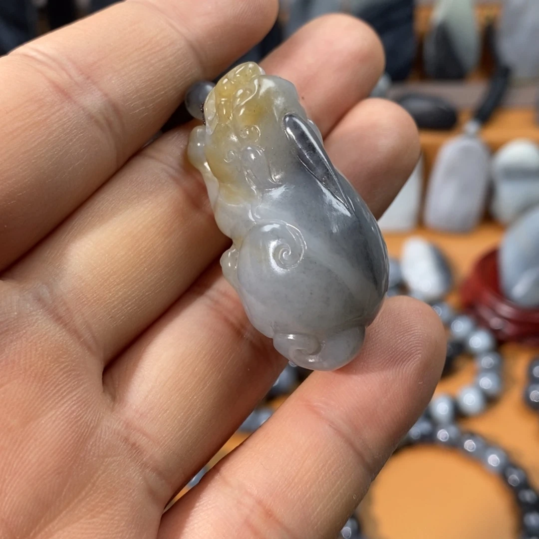 【闪购商品】颈饰未镶嵌和田玉