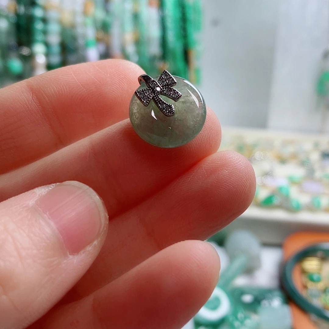 翡翠银S925镶嵌颈饰09