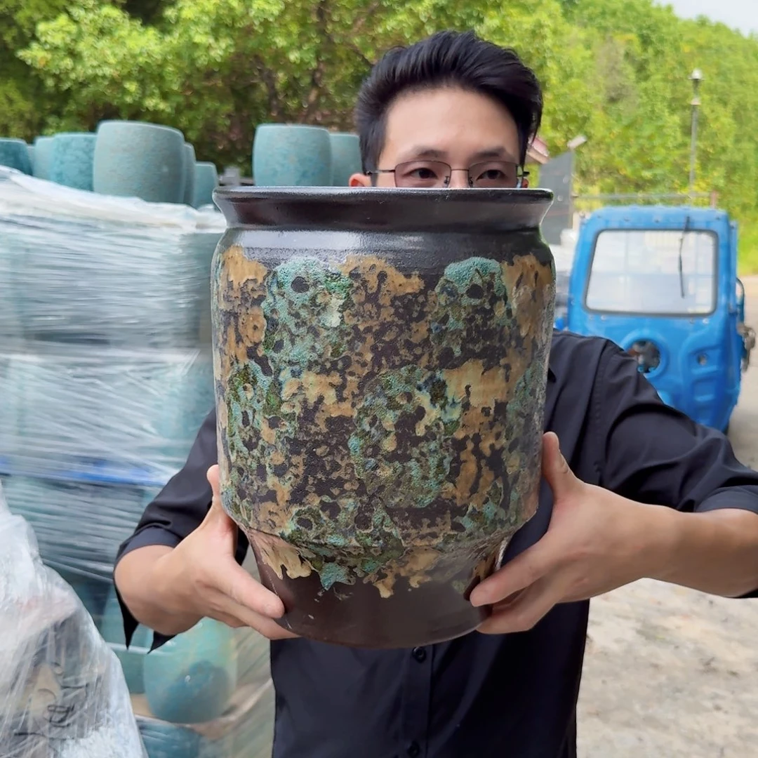 紫砂花盆口25高31（一个姹寂直筒泼墨