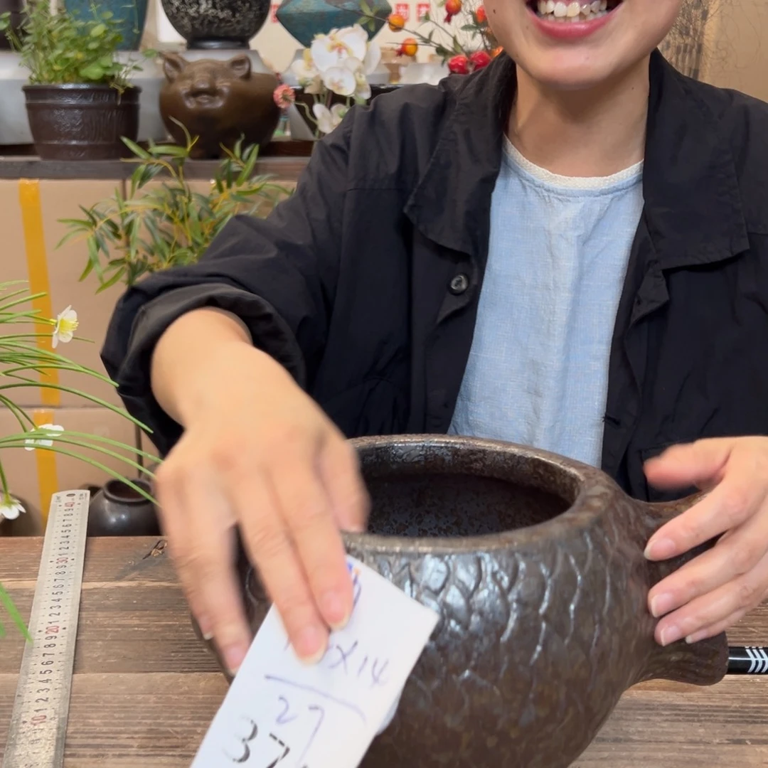 3744444444444444无孔