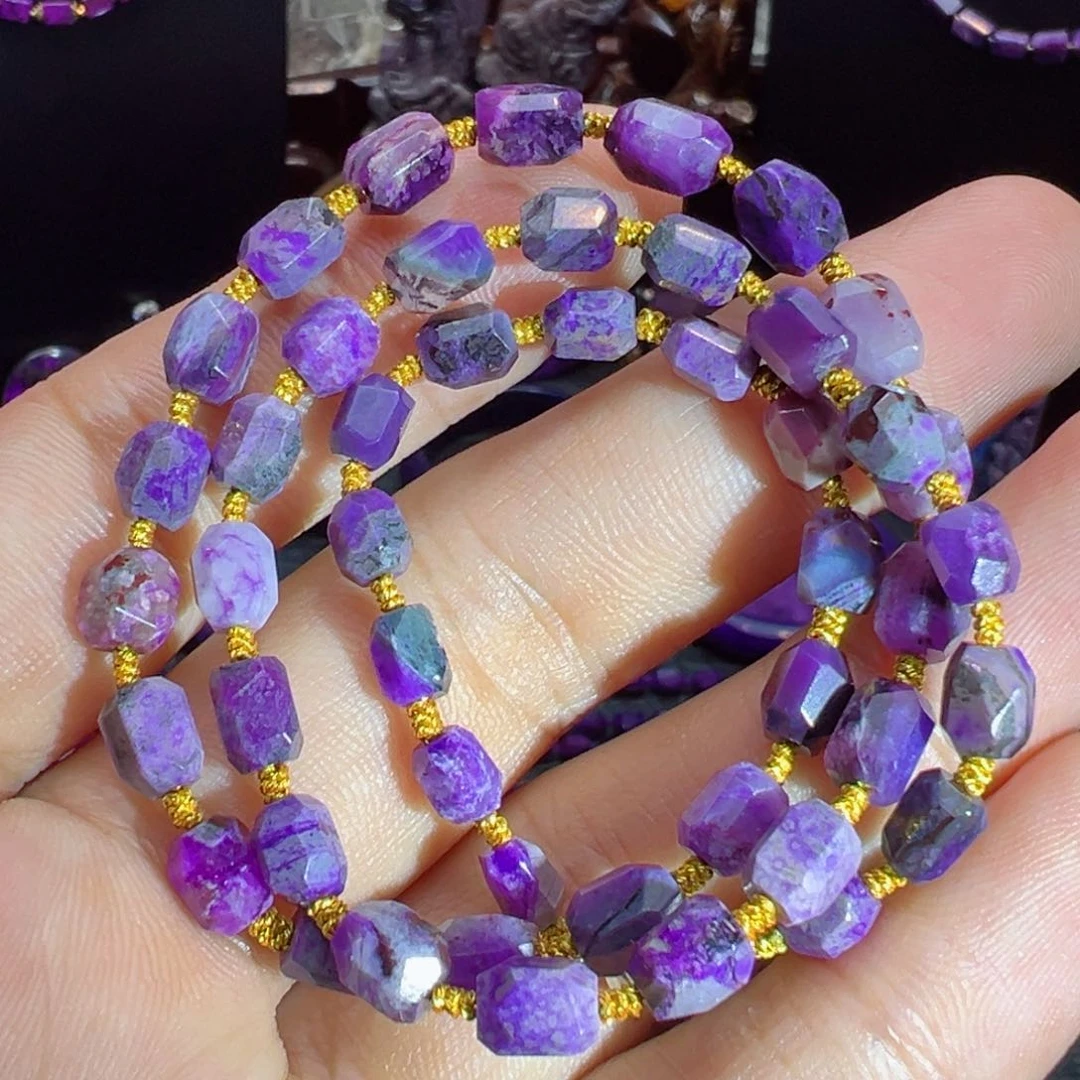 未镶嵌苏纪石（舒俱来）项链