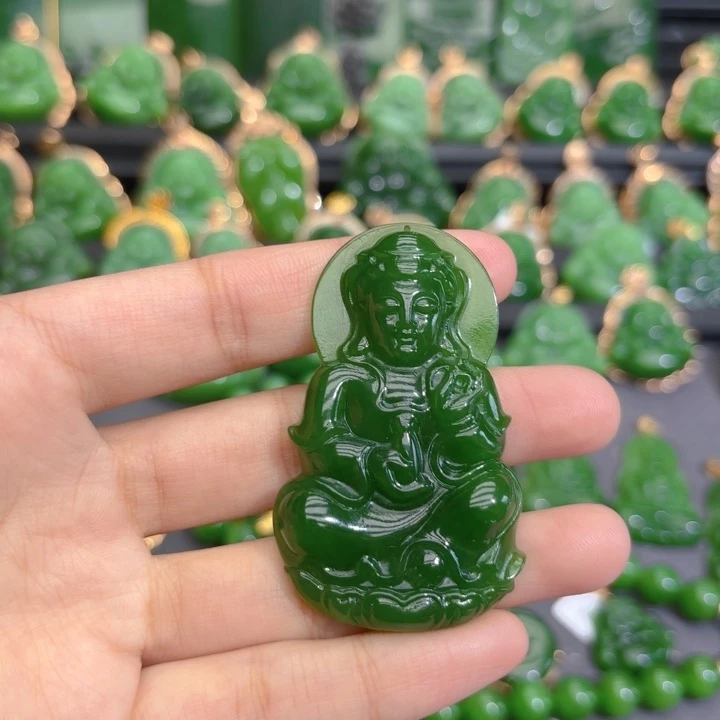 颈饰未镶嵌和田玉（碧玉）特价辣绿57m编绳