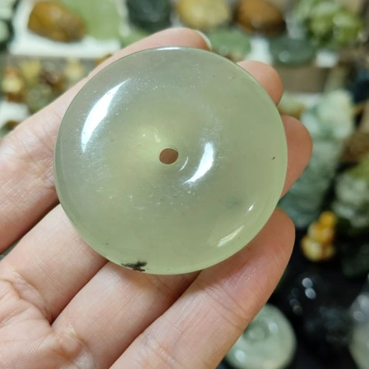 岫玉平安扣未镶嵌安**衣