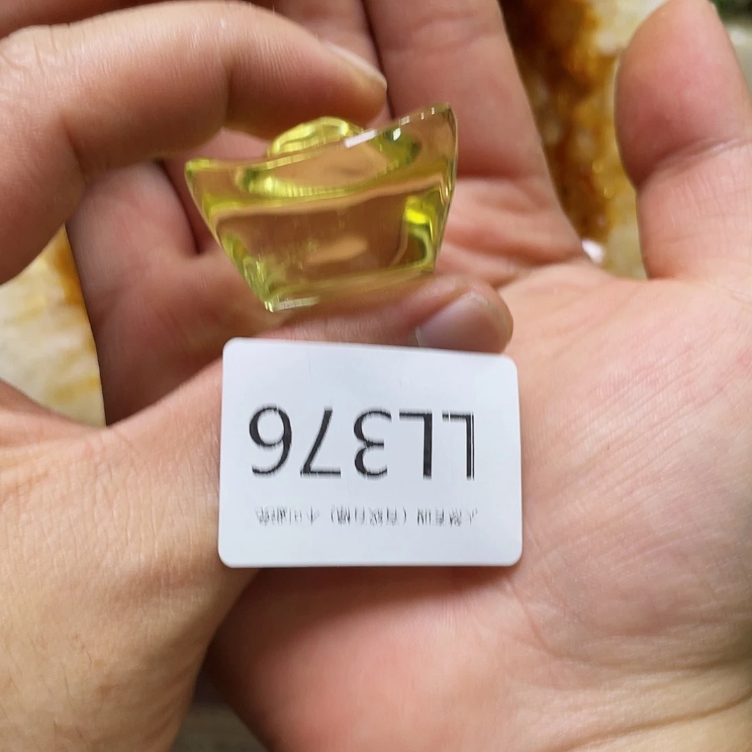 未镶嵌大型摆件（非配饰）水晶