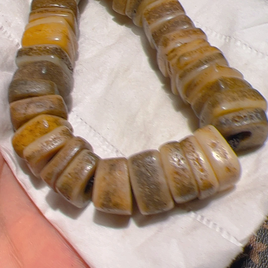 玻璃颈饰你在一起吗
