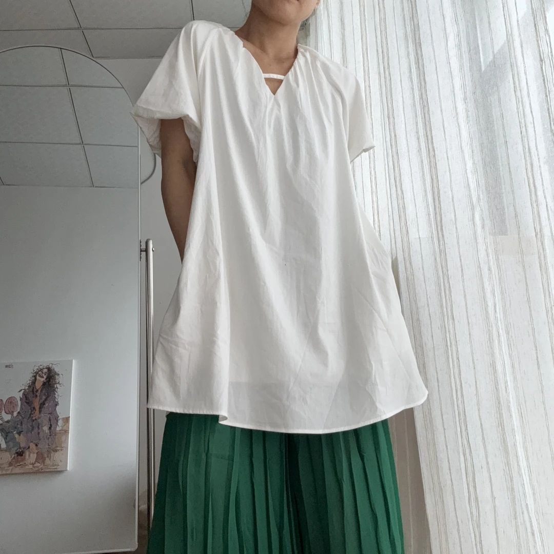 0084两色泡泡袖插肩V领显瘦气质连衣裙