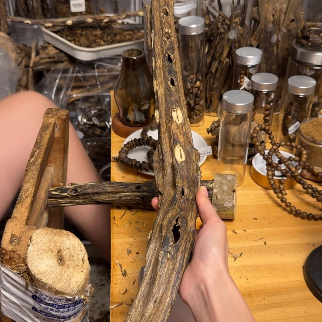 沉香沉香碎屑东**林白棋老料一代苗210克