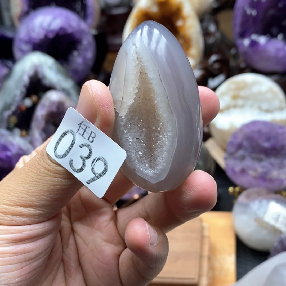 未镶嵌大型摆件（非配饰）水晶
