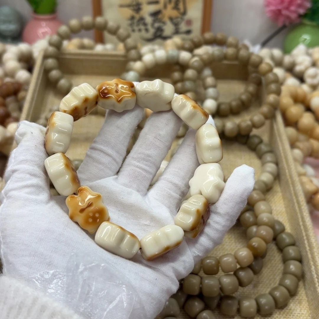 吊坠菩提根/象牙果牙果瑕疵机抛020
