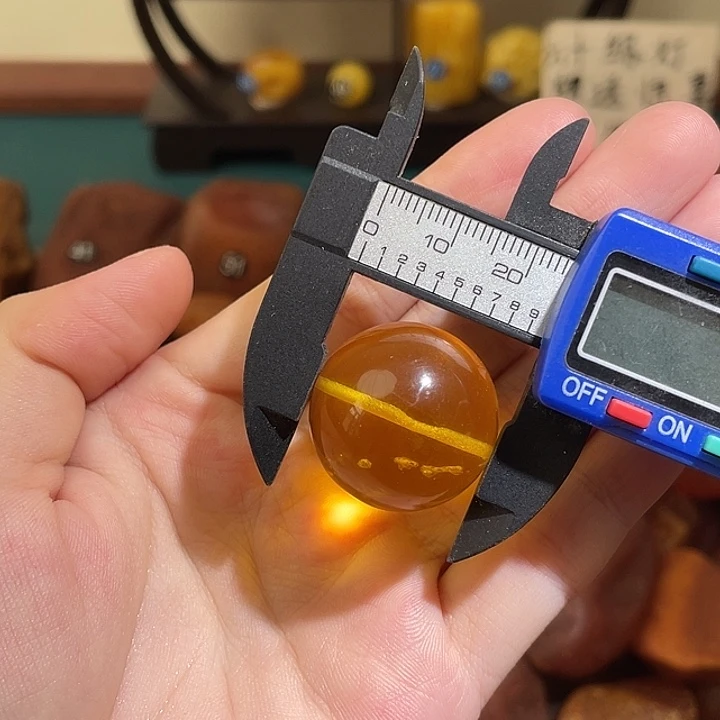 琥珀未镶嵌珠宝奇石金珀珠子