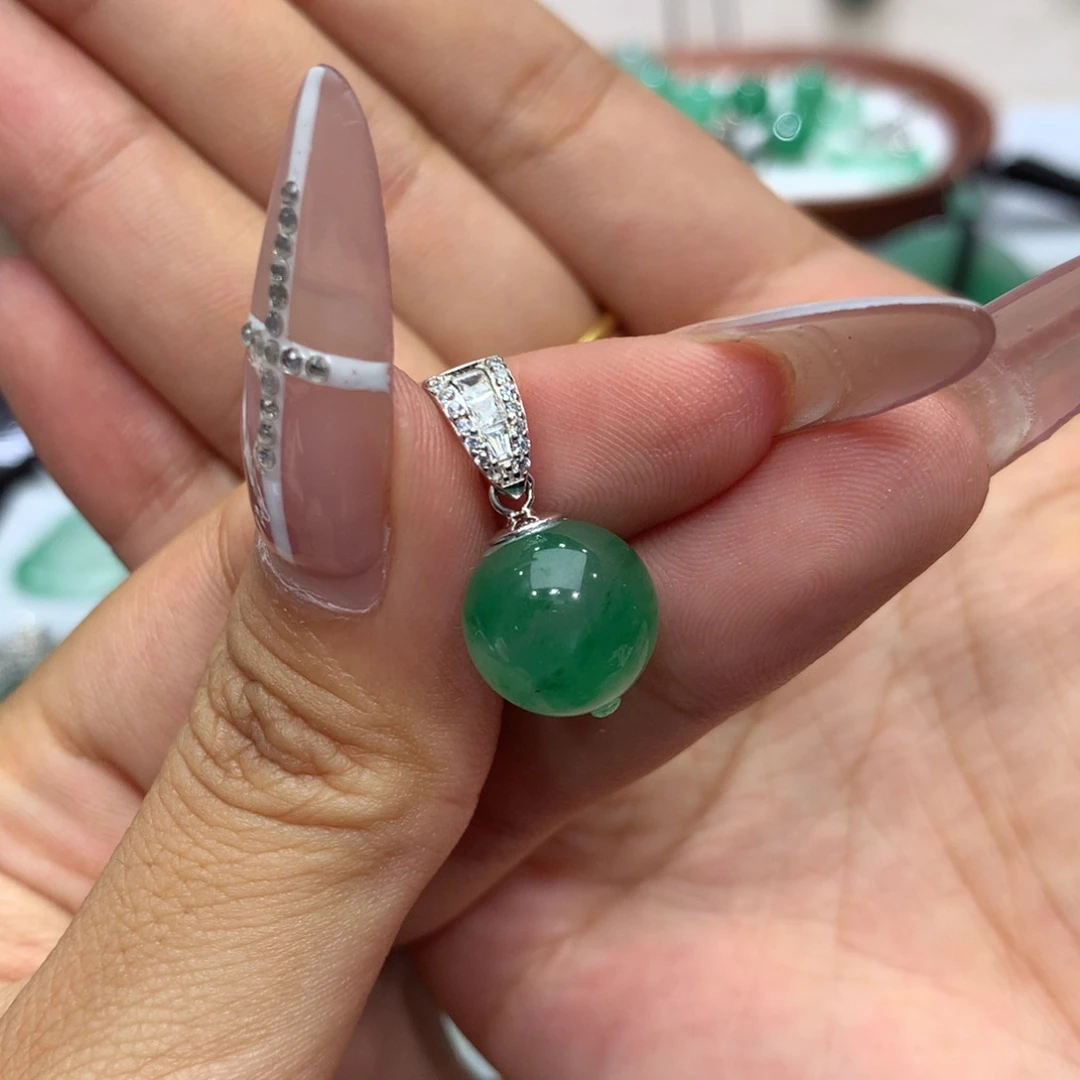 石英质玉（非洲翠）银S925镶嵌颈饰澹****⁴