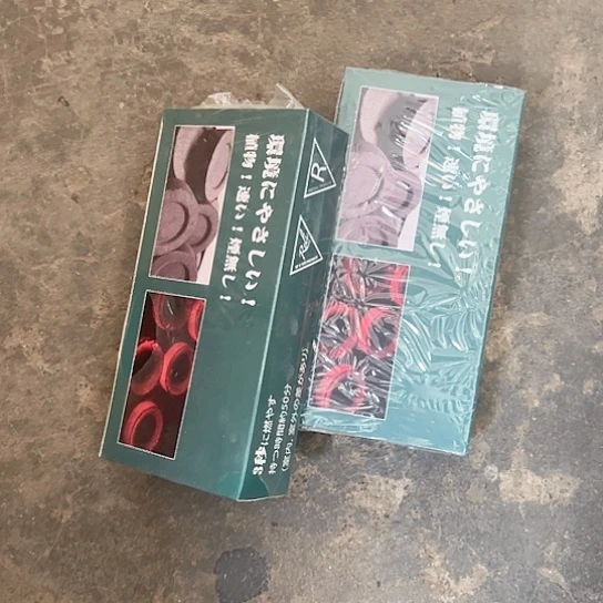 卡纸中古工艺品摆件