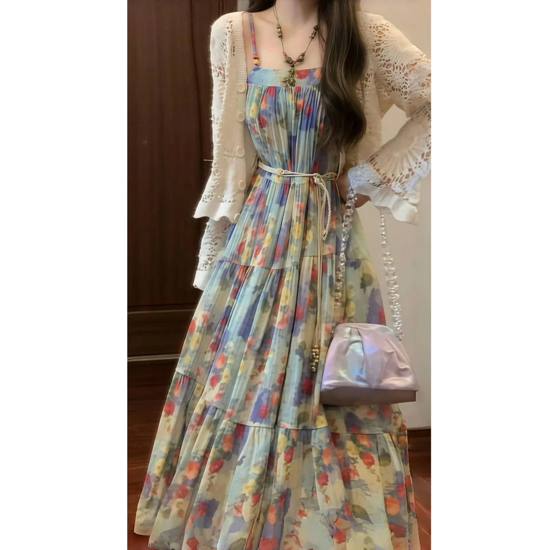 法式油画碎花吊带连衣裙女夏季2025多巴胺穿搭海边度假长裙子