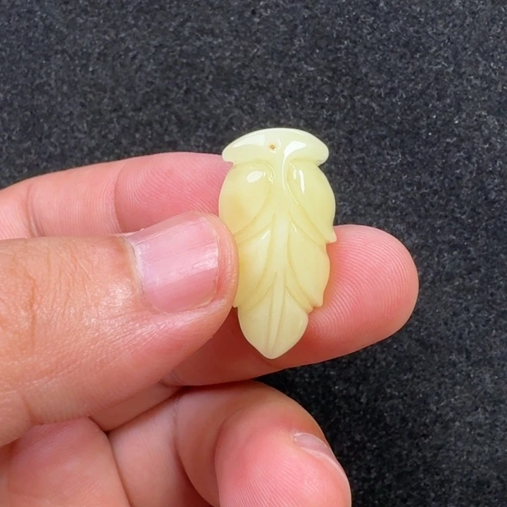 蜜蜡未镶嵌珠宝奇石无证书