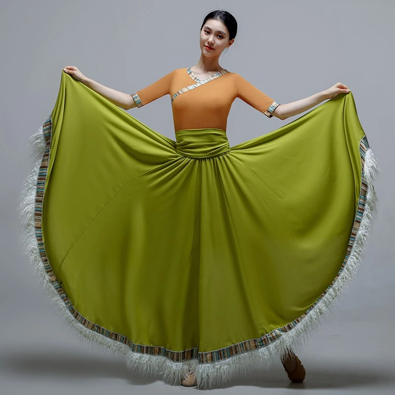 新款藏族舞蹈服女艺考练习大摆裙成人广场舞舞台半身裙表演服套装