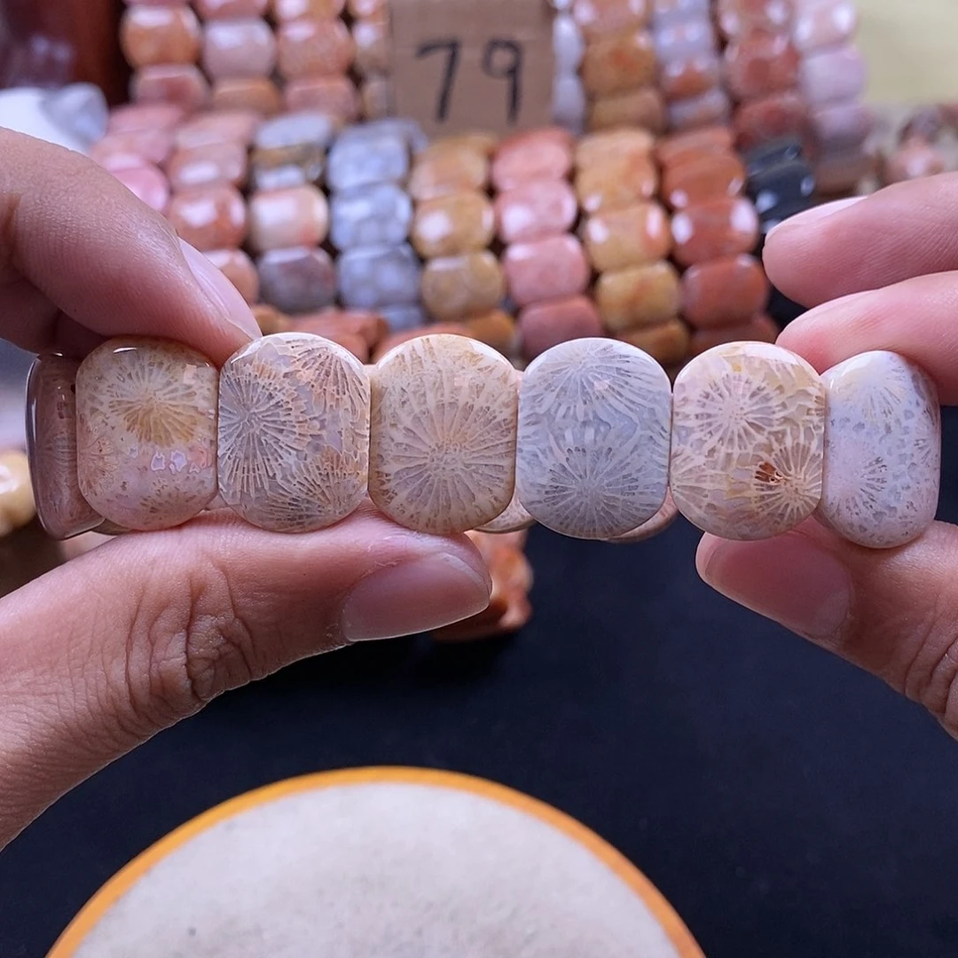 硅化珊瑚（珊瑚玉）手牌未镶嵌橙*