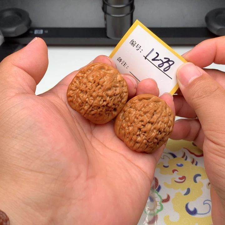 文玩核桃把件?****?36莲花1288