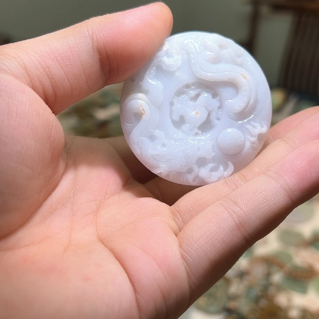 翡翠未镶嵌颈饰挂件