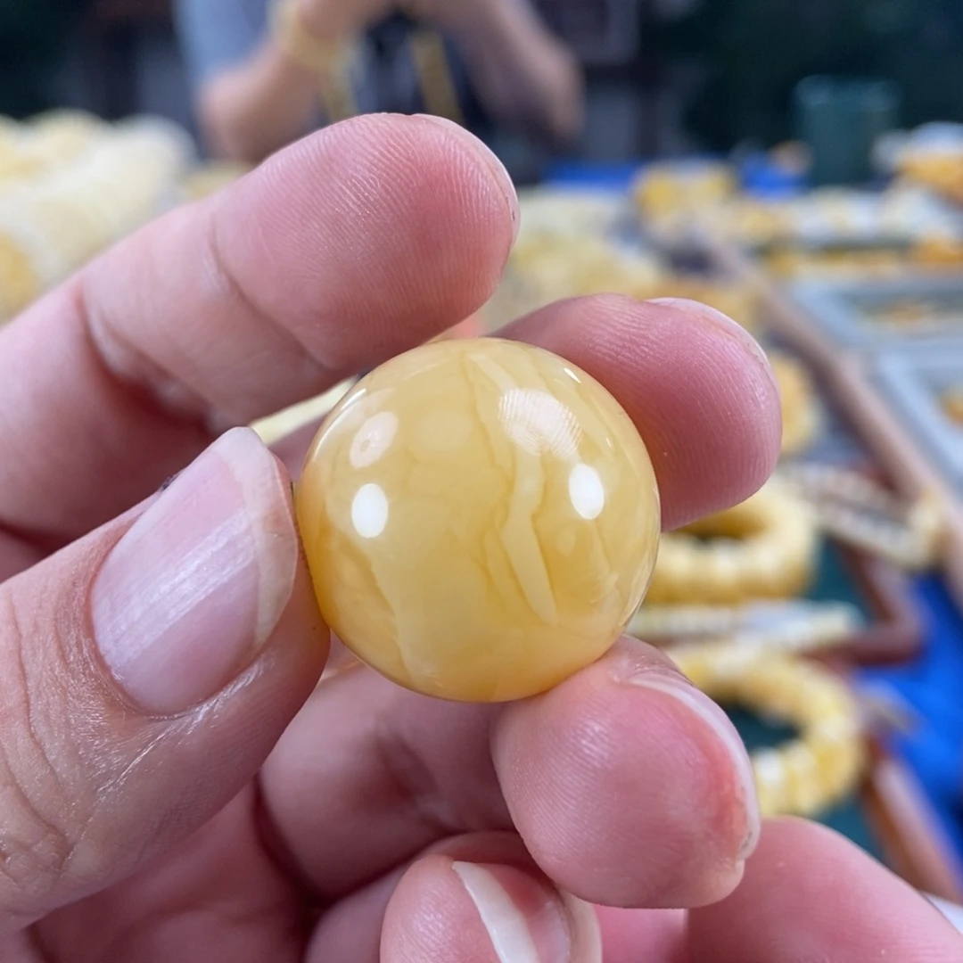 琥珀未镶嵌珠宝奇石24+白花蜡单珠6.85