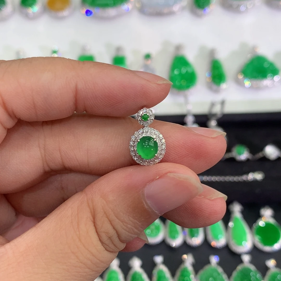 翡翠18K金镶嵌吊坠(不含链)吊坠