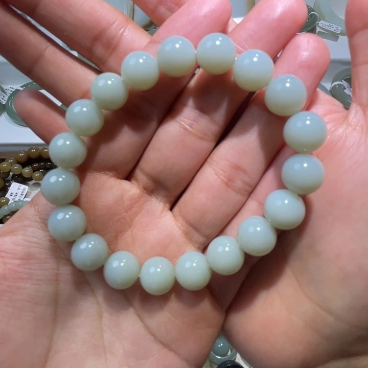 和田玉（糖玉）未镶嵌手链