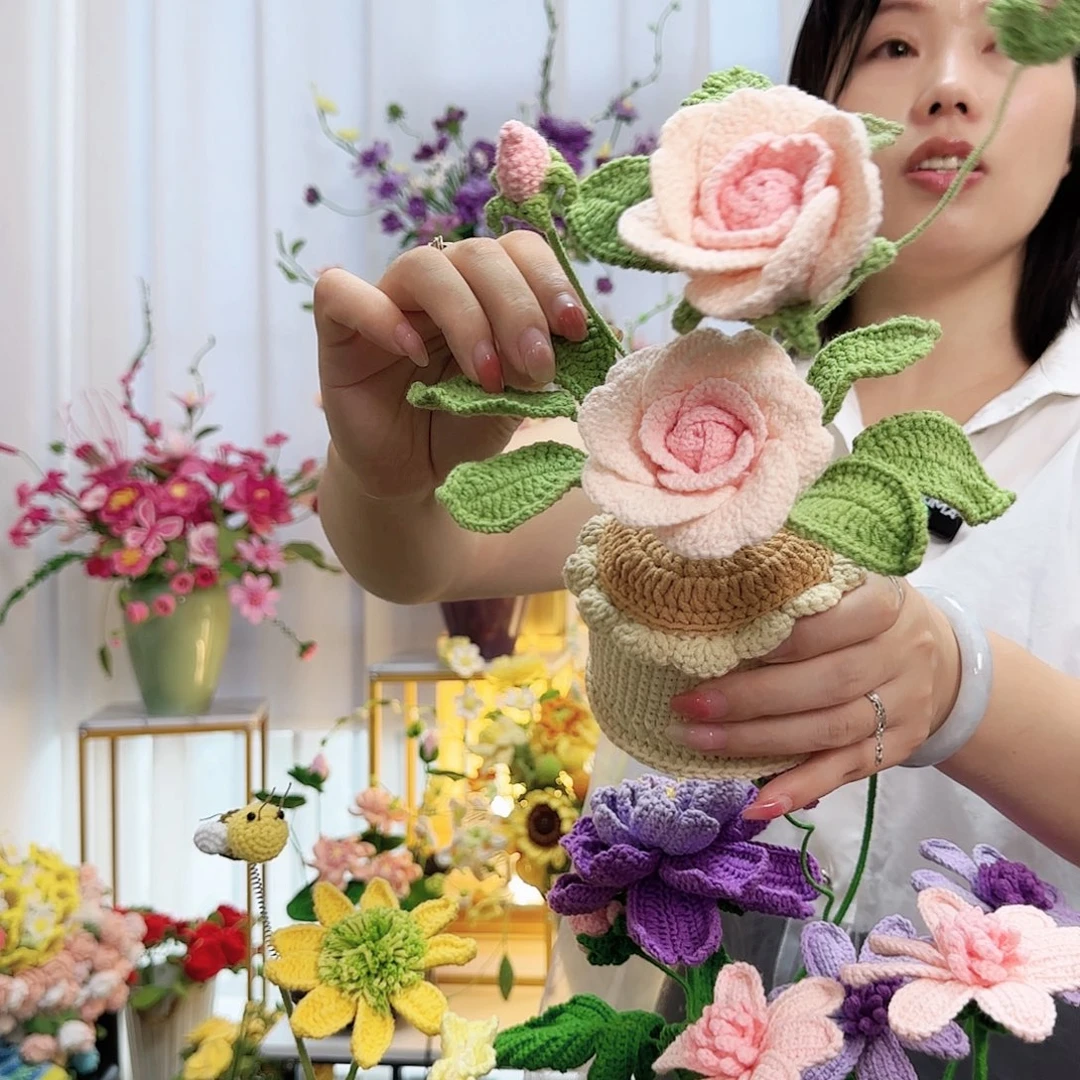 无纺布手工钩织花盆栽