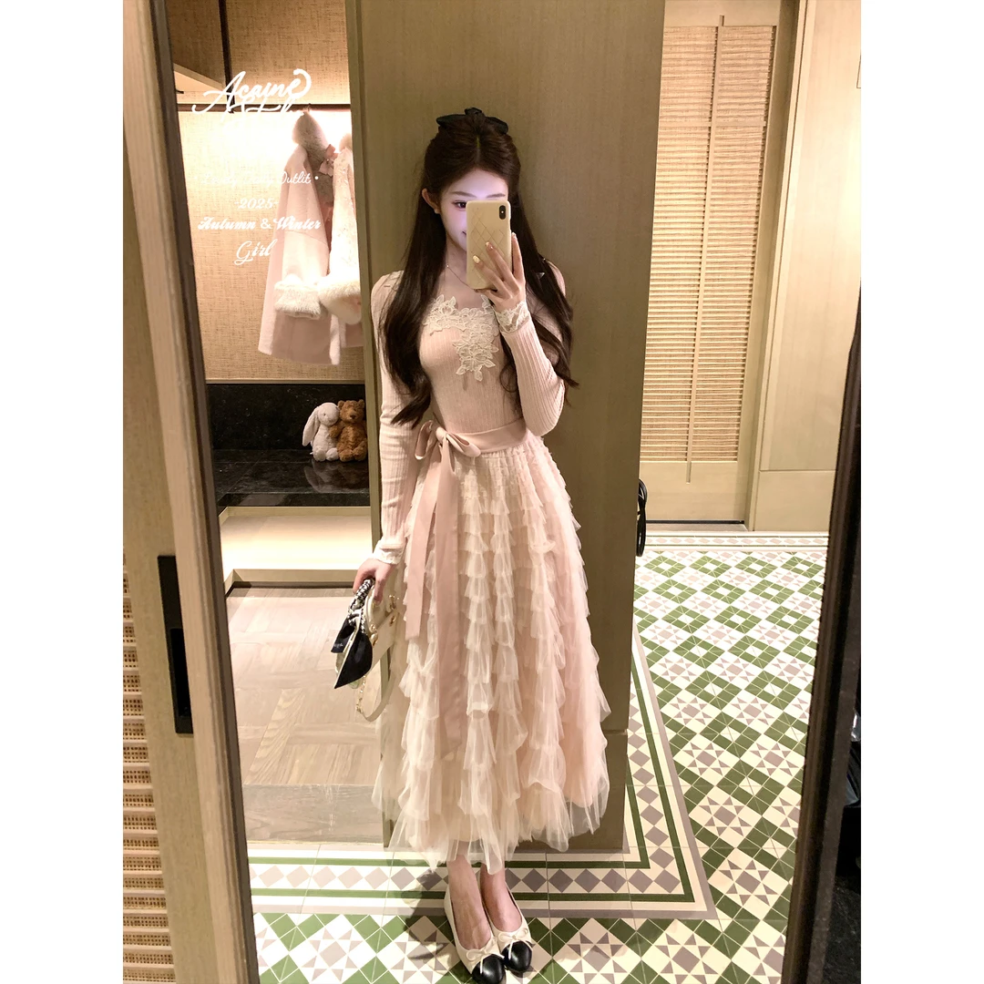 云纱雪芙 蕾丝V领针织网纱蛋糕裙