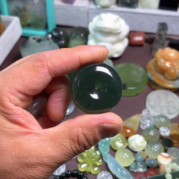 蛇纹石玉未镶嵌原石粥****包