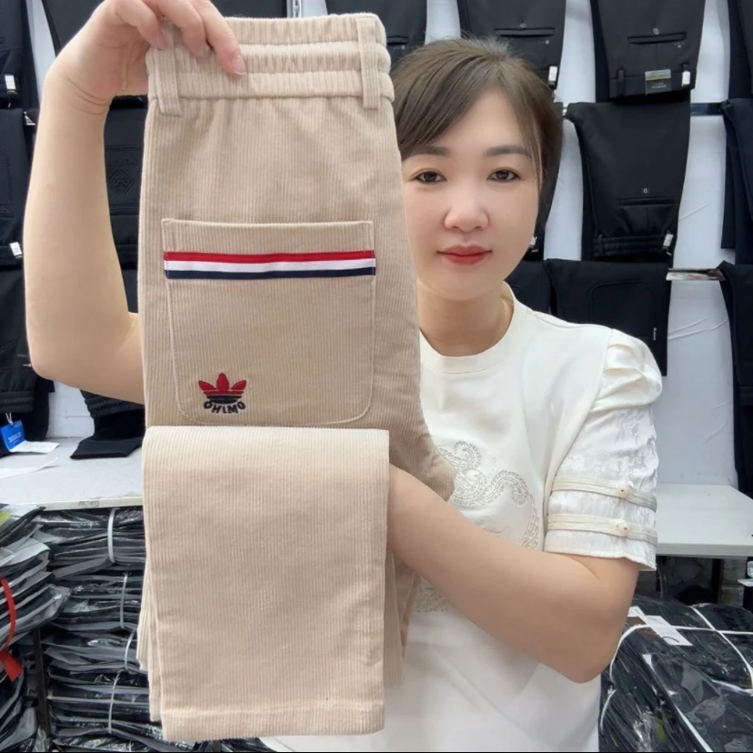 8886秋冬男士潮流轻奢时尚百搭纯色舒适弹力灯芯绒休闲小直筒裤