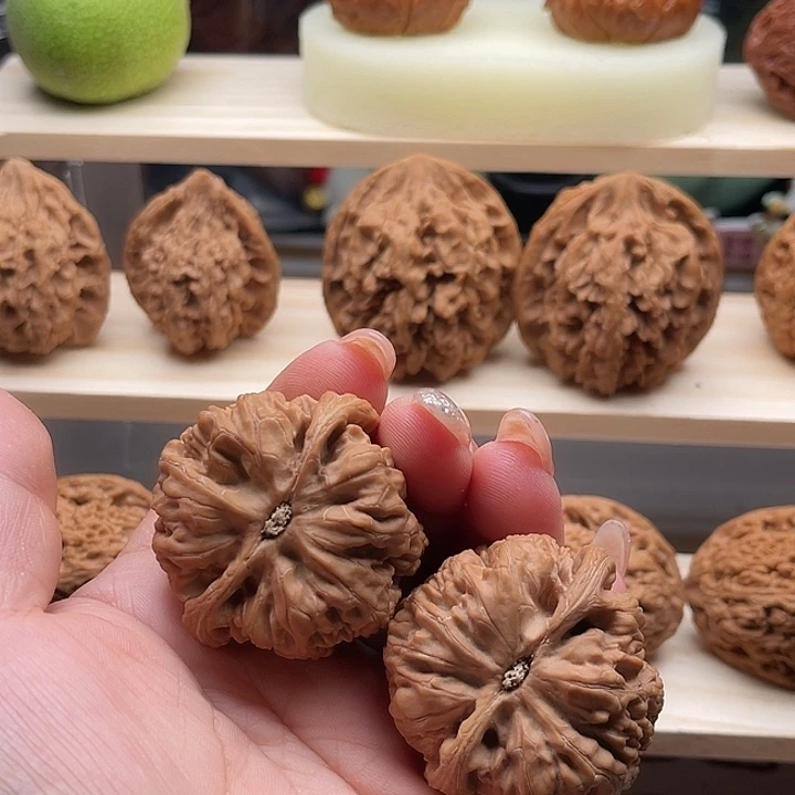 桃核把件?**a大粗筋42全品