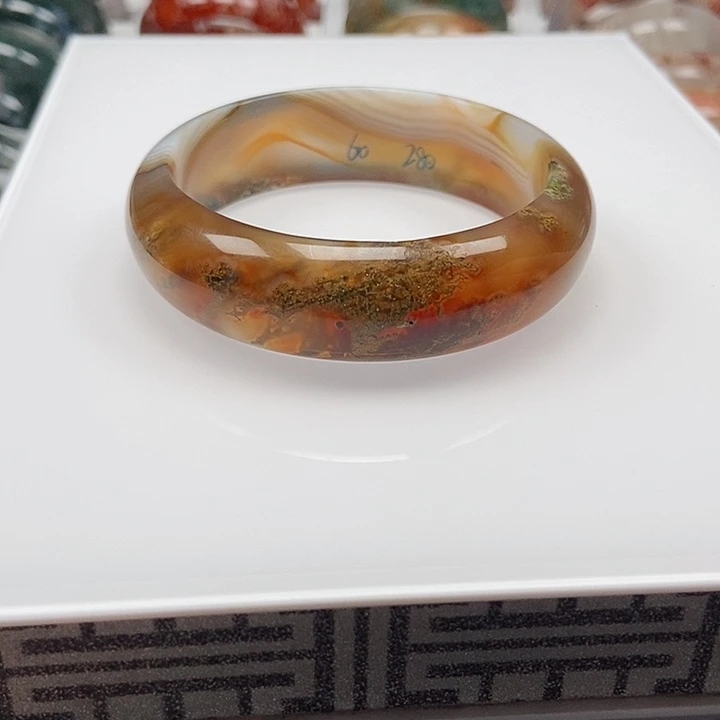 玛瑙/玉髓手镯未镶嵌