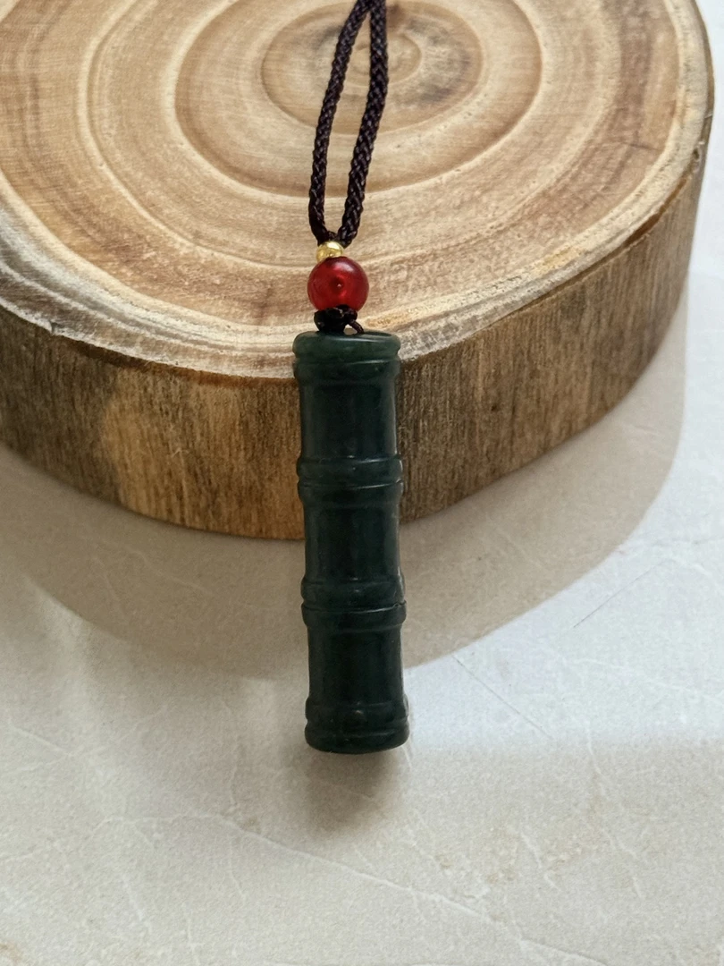 天然和田玉竹节吊坠