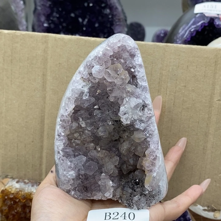紫晶大型摆件（非配饰）未镶嵌