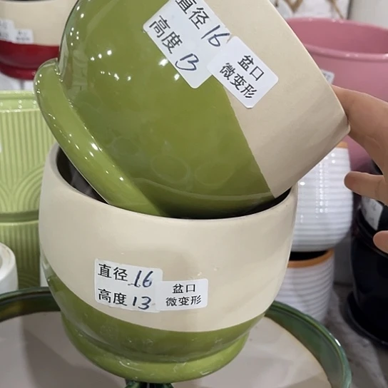 多肉绿植陶瓷花盆9.9……包邮，有孔