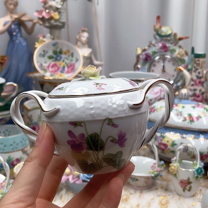 杯碟陶瓷摆件陶瓷