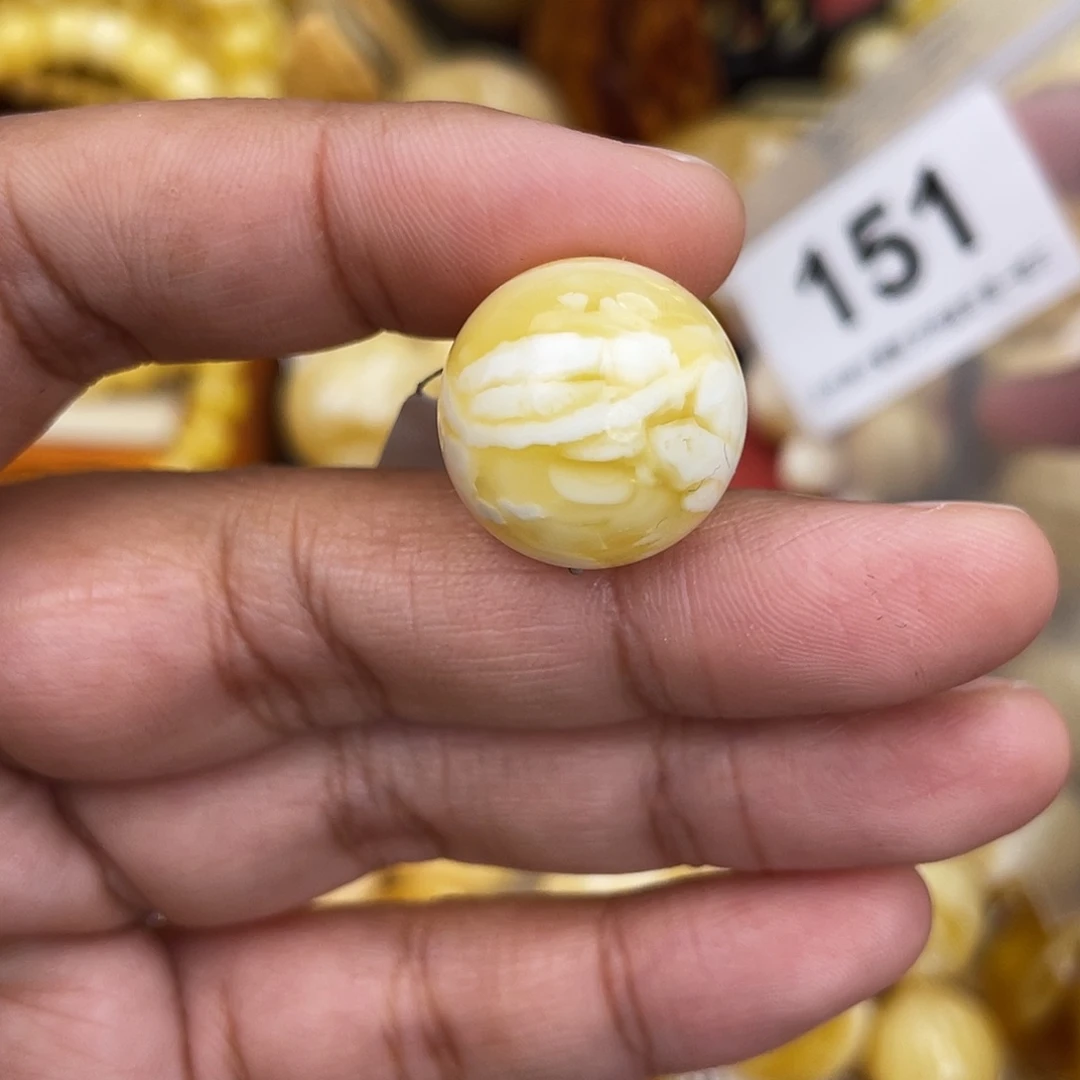 蜜蜡未镶嵌珠宝奇石19.1