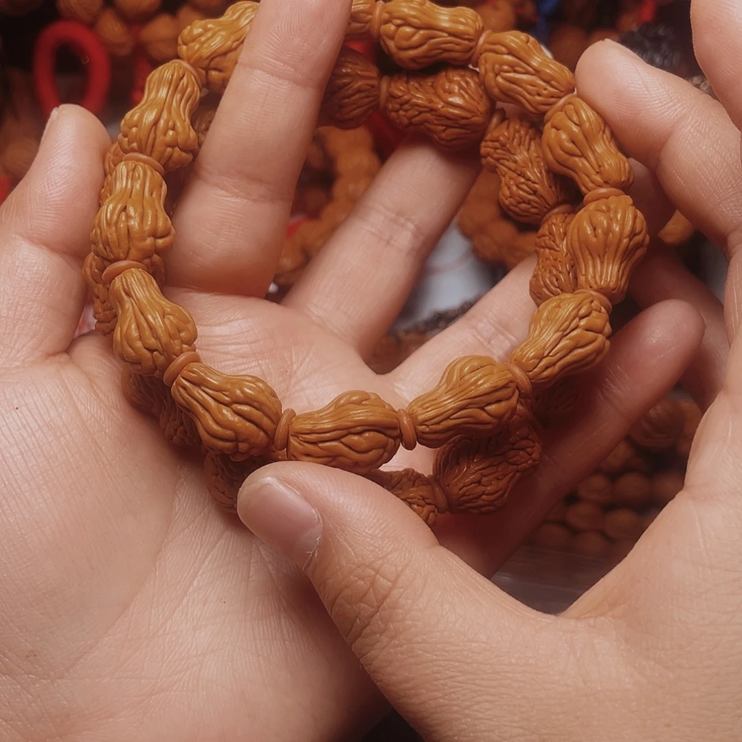 w***a手串桃核龙纹桃枭