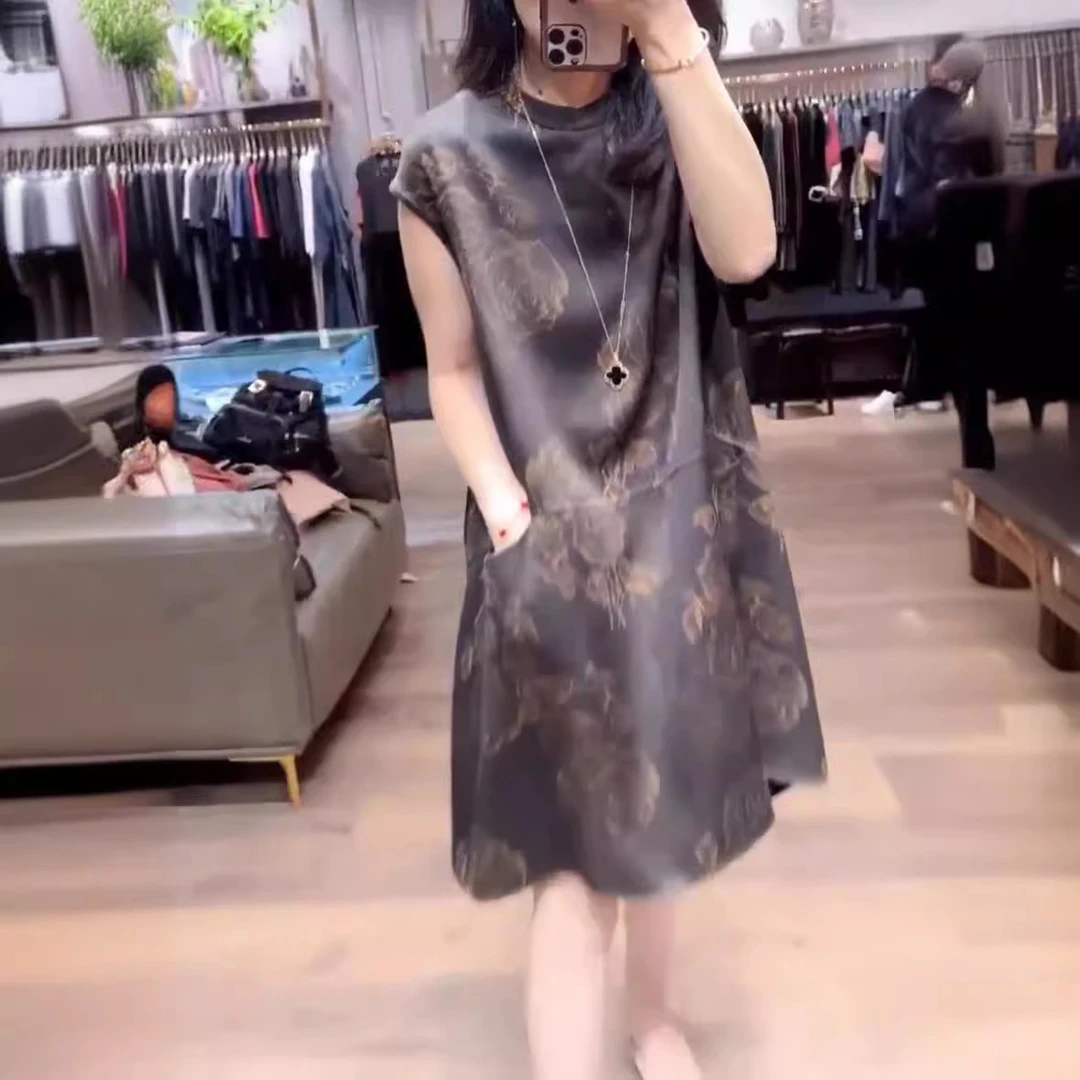 24398依缘显瘦大2025夏季新款时尚新中式国风印花连衣裙爱美宽松