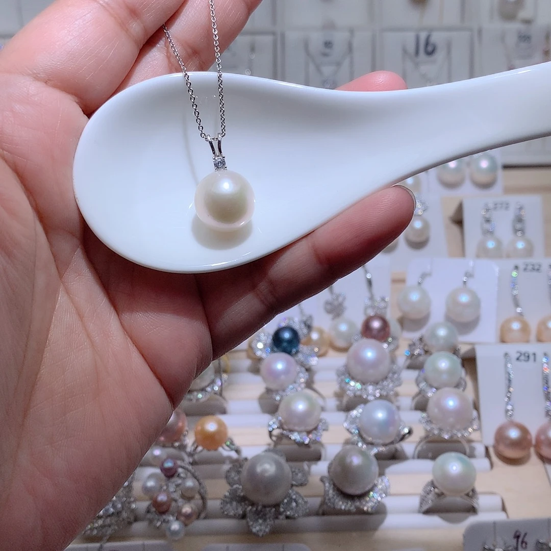 吊坠(赠链)银S925镶嵌淡水珍珠CC13.3mm