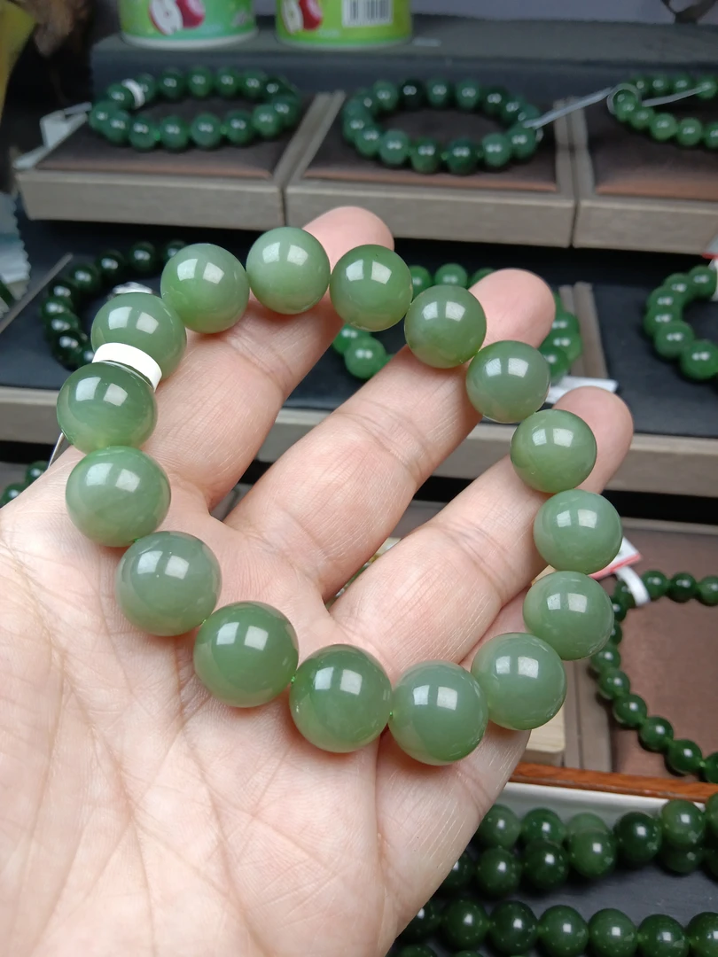 和田玉碧玉13mm手串粉绿鸭蛋青