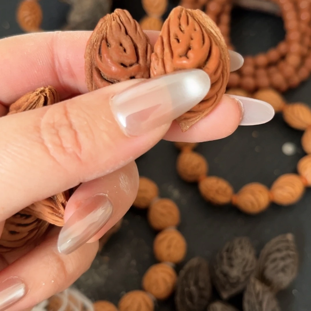 L****桃枭1269969699999