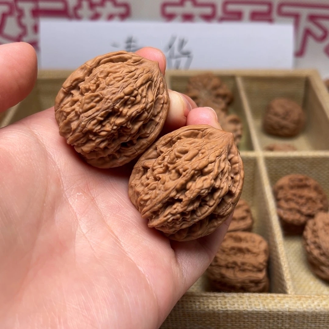 文玩核桃吊坠33麦虎