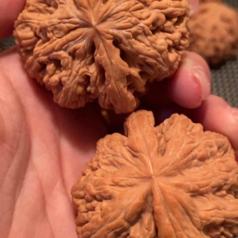 【闪购商品】吊坠文玩核桃火*晶粗