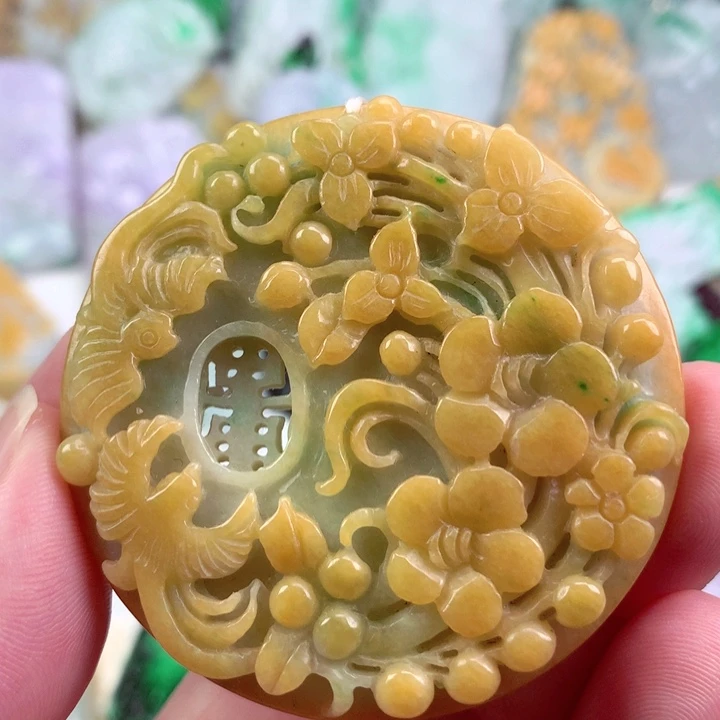 吊坠(不含链)未镶嵌翡翠