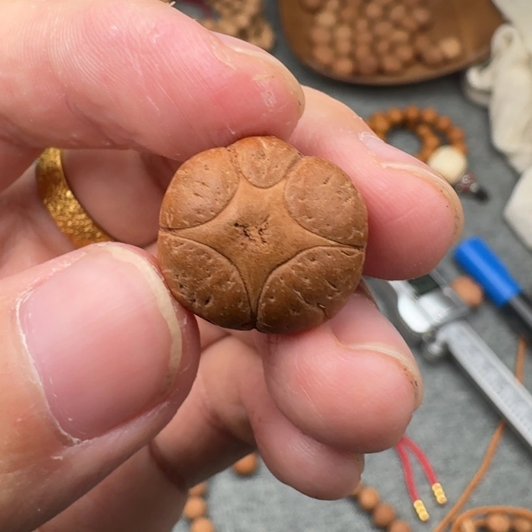 凤眼菩提吊坠17.7/13五星