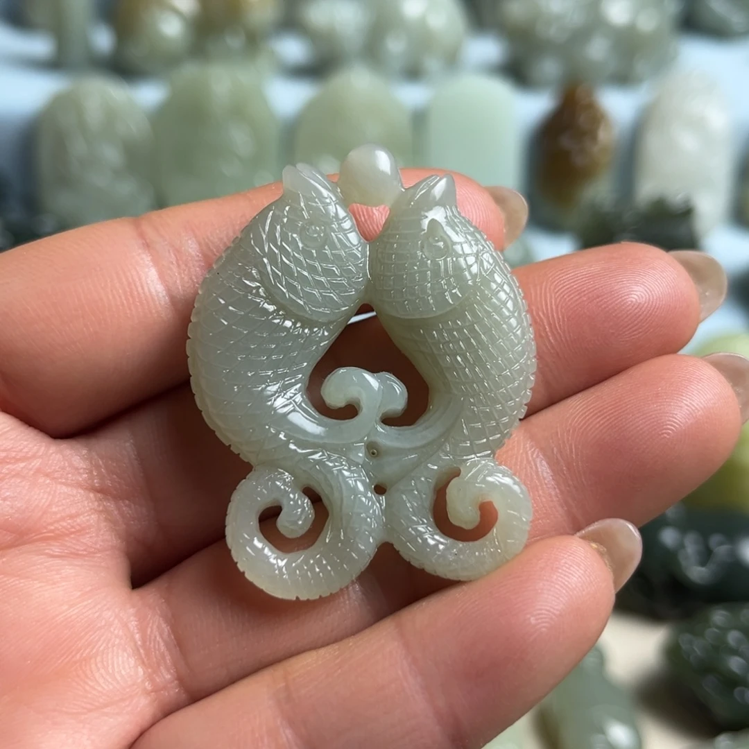 和田玉未镶嵌挂件