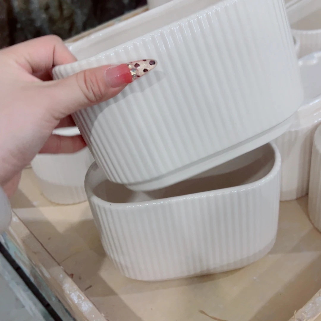 有孔，陶瓷花盆满10米包邮发货