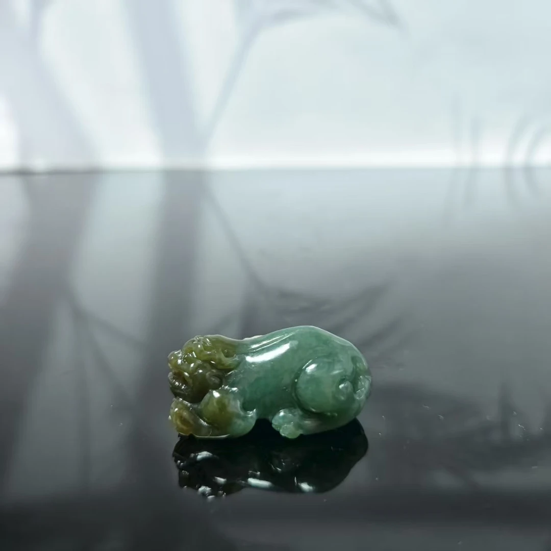Q和田玉貔貅吊坠0726